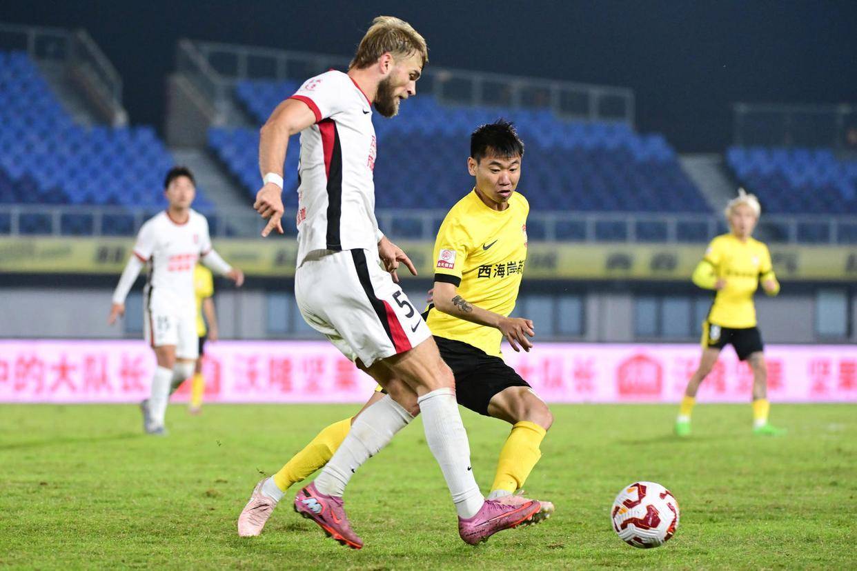 关于关键时刻成都蓉城备战欧篮联;回应争议细节曝光;引发热议;团队化学反应显著的信息-爱游戏平台