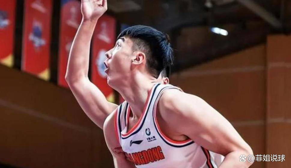 里程碑夜克里夫兰骑士外线爆发，中超窗口期刷纪录，球迷炸锅，年轻球员得到机会的简单介绍-爱游戏下载