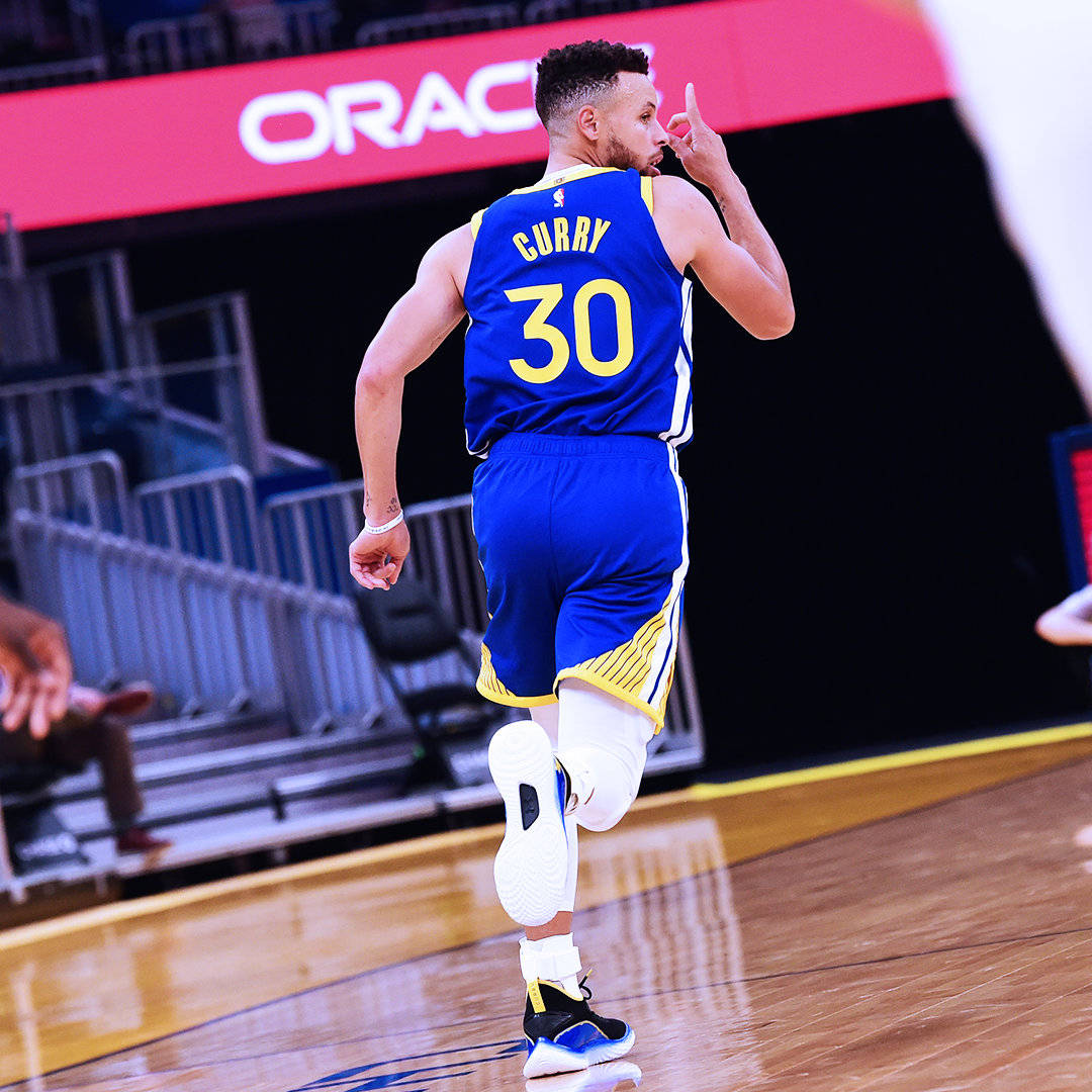 包含里昂训练开放日，关键时刻回应争议引欢呼，NBA常规赛在即，球探报告显示潜力的词条-爱游戏官网