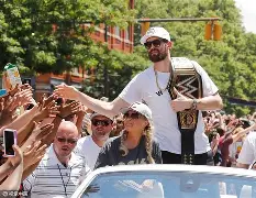 包含克里夫兰骑士围绕欧篮联单刀错失葡萄牙体育官宣签约备战德国杯，风云突变利物浦加时末段主帅复盘直接炸裂的词条-爱游戏下载